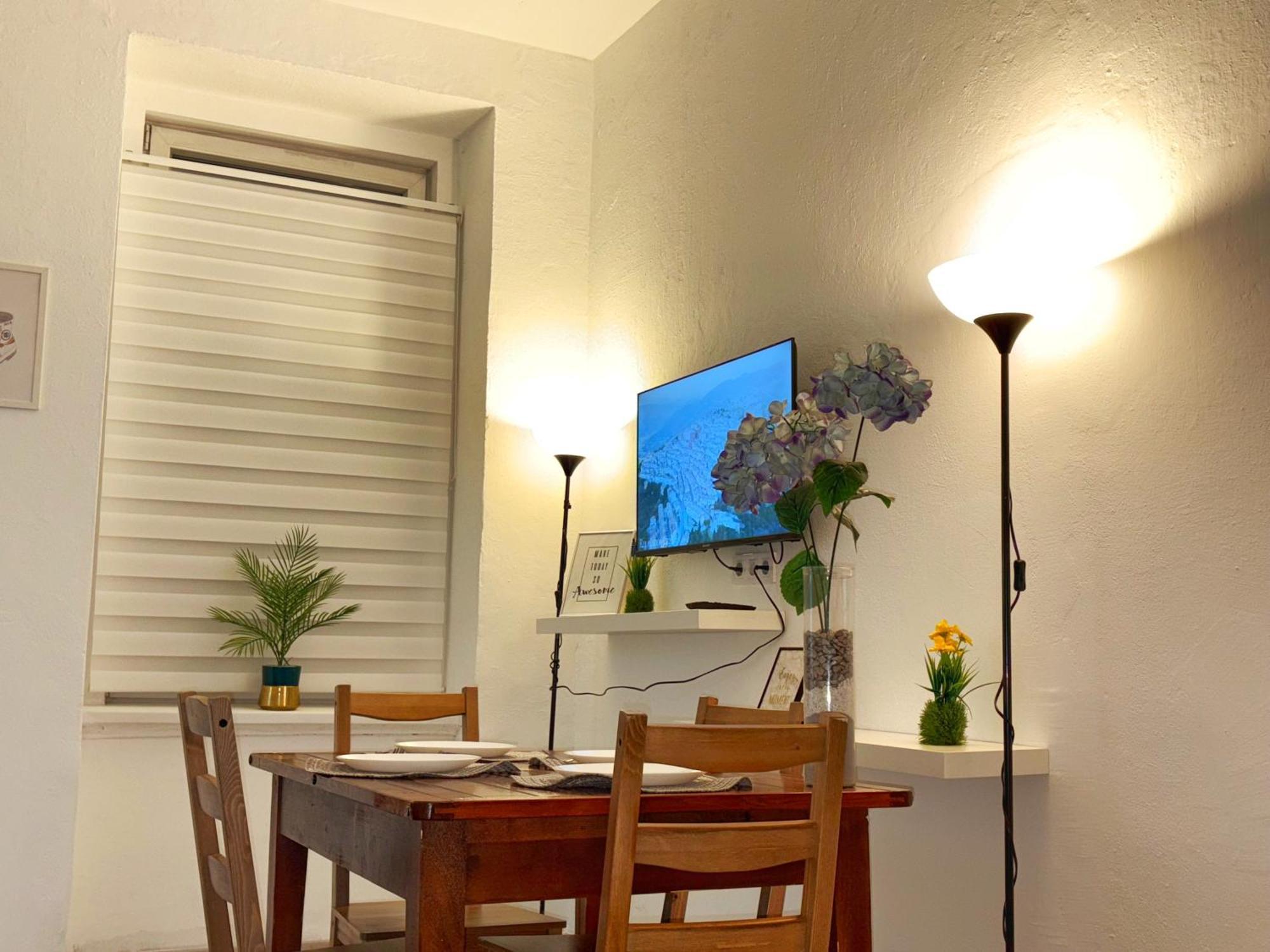 Central Private Apartment-7Pax Budapest Exterior photo