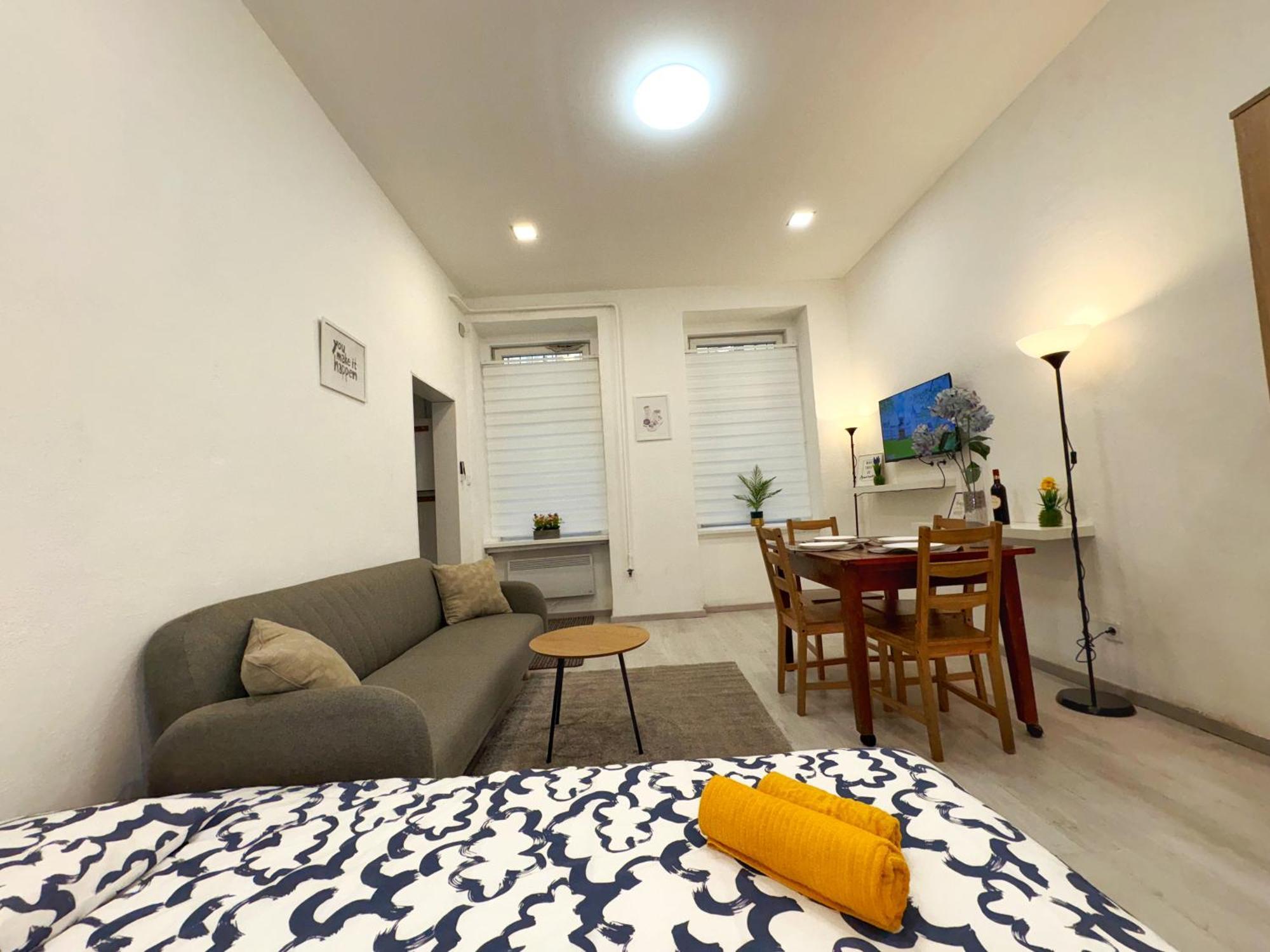 Central Private Apartment-7Pax Budapest Exterior photo